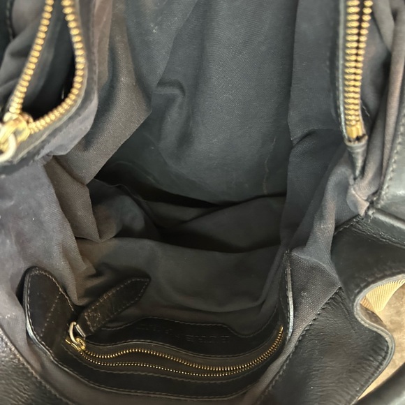 BURBERRY- Burberry Large Tote - Picture 3 of 3